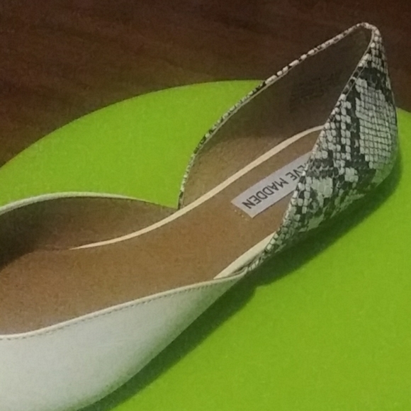 Steve Madden Shoes - Steve Madden Elya